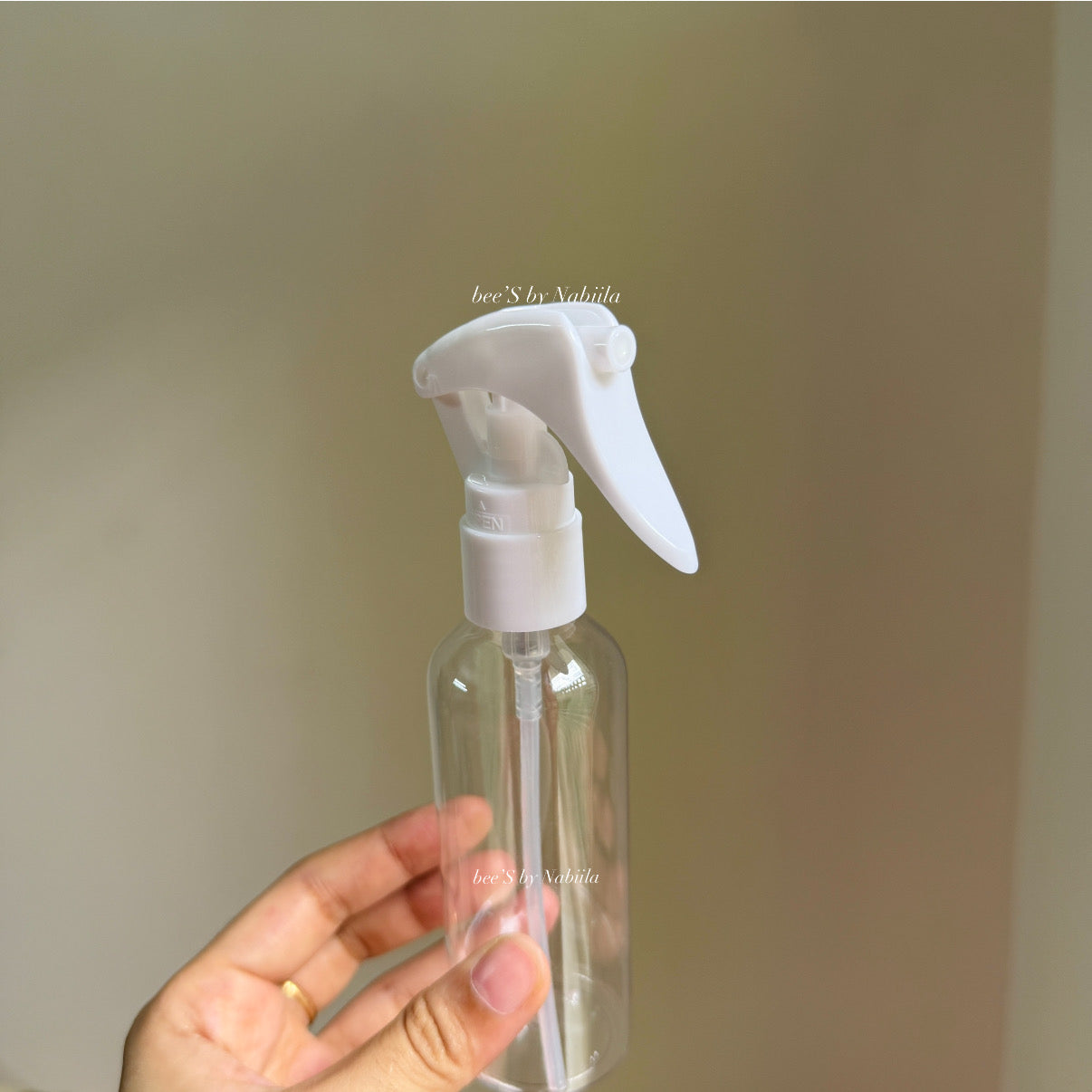 100mL Plastic Spray Bottle
