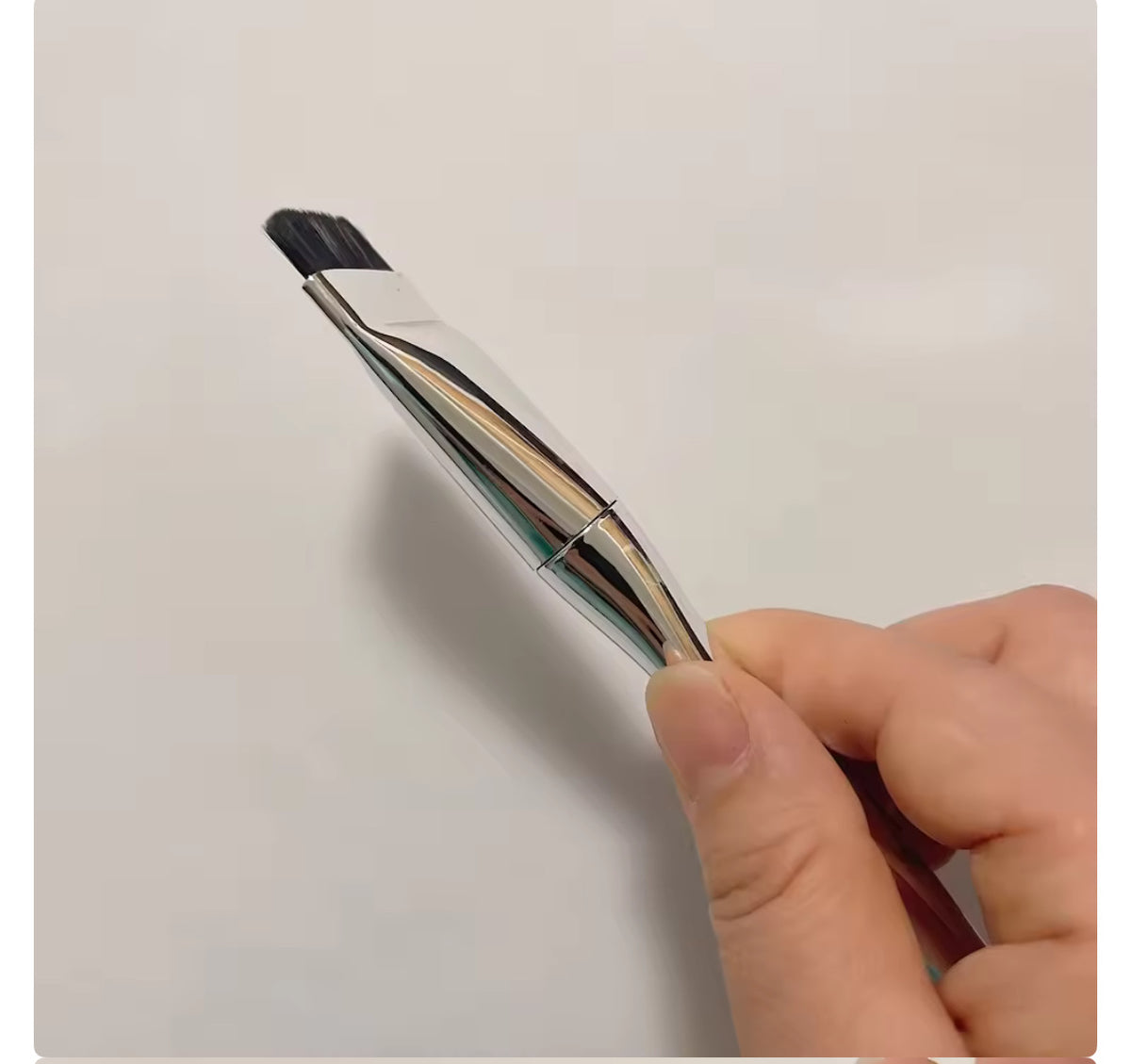Flat Foundation Brush