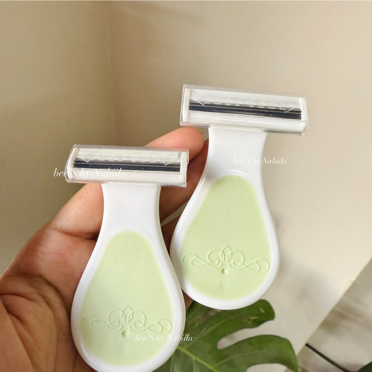 2pcs/Set Mini Body Shaving Razor