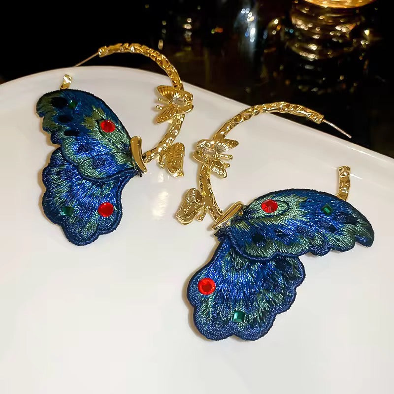 Vintage Embroidered Butterfly Hoop Earring 🦋