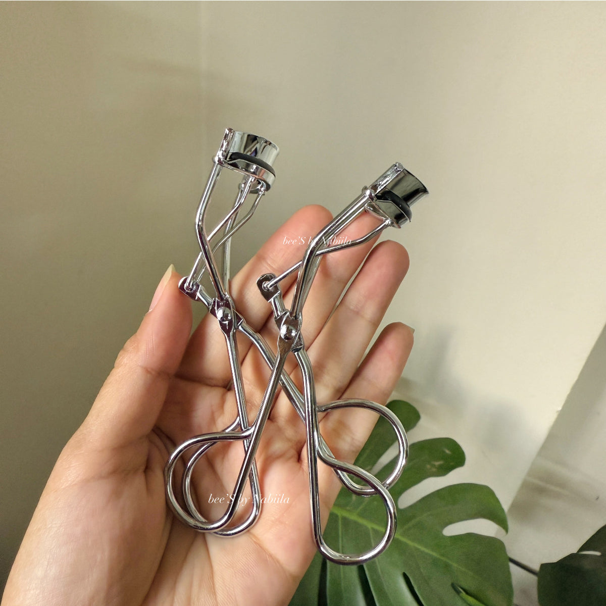 Eyelash Curler
